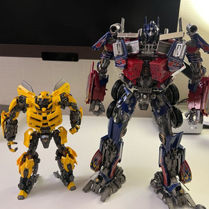 블랙애플 옵티머스프라임, 레전더리토이즈 범블비 (LT-01 뉴헤드버전) 일괄판매합니다