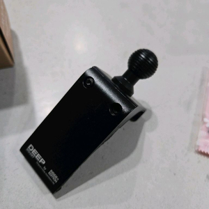 인사이드 에디션 딥 마운트 bmw g60 전용 충전거치대 마운트