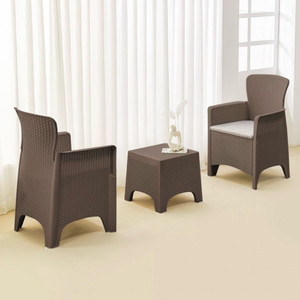 라탄 의자 테이블 세트 이미지