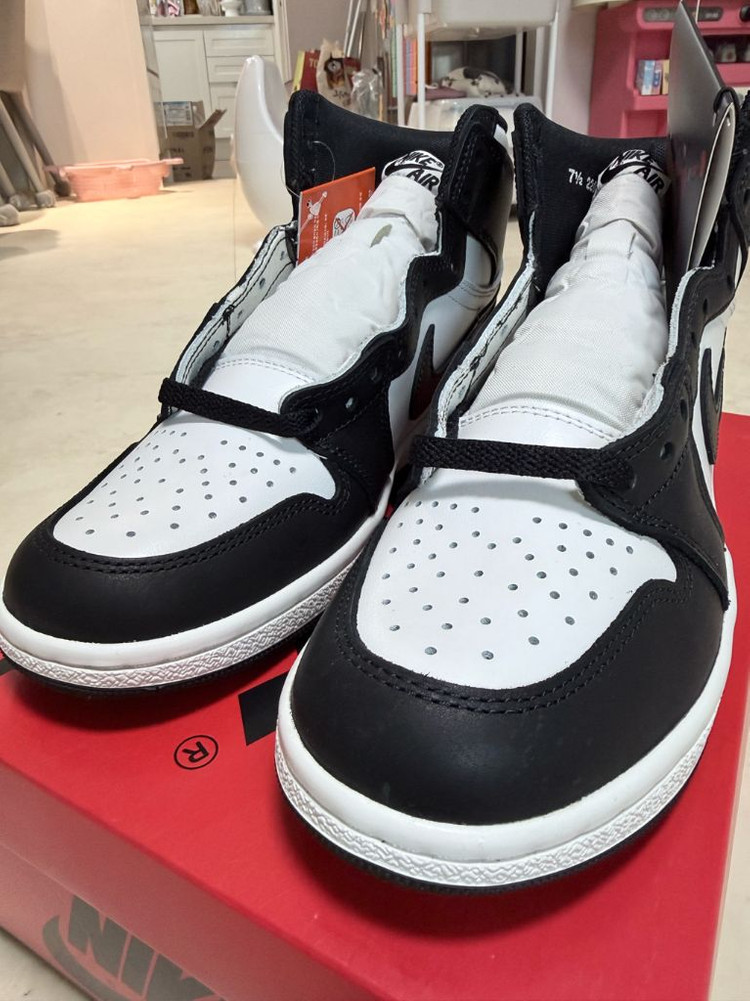 나이키 조던 1 하이 85 블랙 화이트 판매해요--1