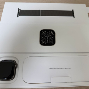 애플워치11 내츄럴티타늄 42mm