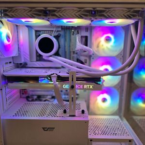 인텔 울트라9 285K/ 64G램/ P41 2TB/ RTX4070 컴퓨터 본체 팝니다.