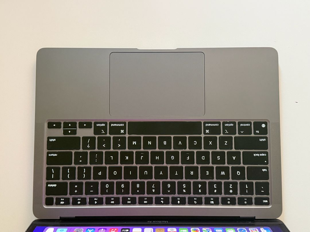 맥북에어 M1 8RAM 256G 효율 92% 판매--8