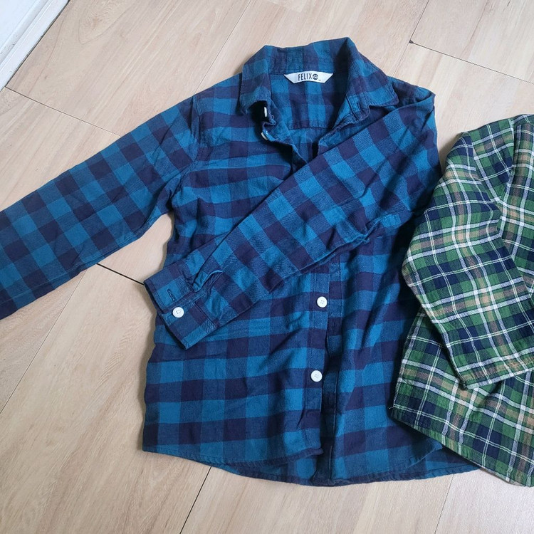 아동 140호 남방 2개 일괄 팝니다.--1