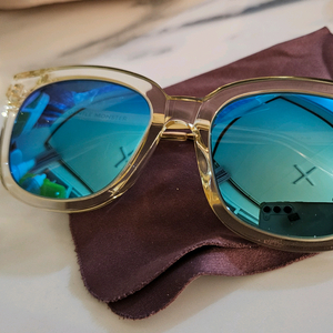 젠틀몬스터 블루 미러 선글라스 Absente