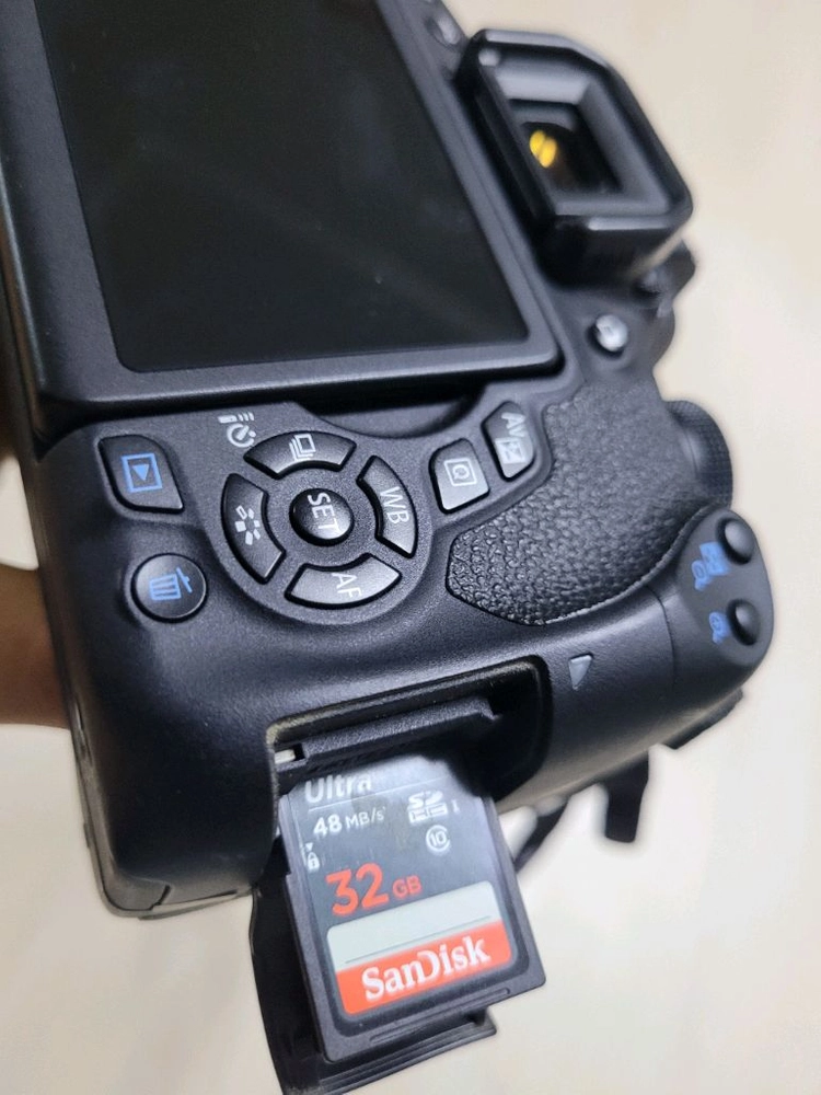 캐논 750d 카메라 타론렌즈 이미지