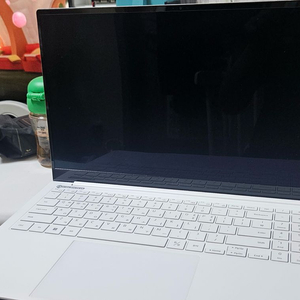 삼성 갤럭시북프로2 i7/DDR5-16G/512G