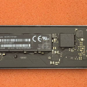 Apple 1TB SSD MZ-KPU1T0T/0A1 연탄맥 MacBook Pro MacBook 이미지