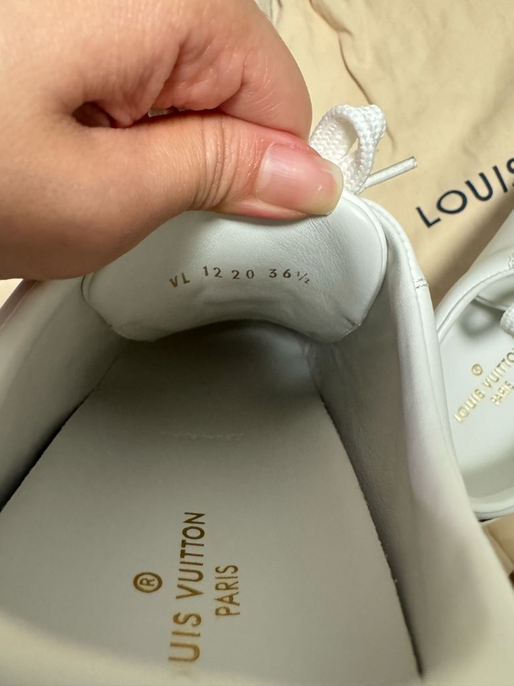 루이비통 모노그램 스텔라 스니커즈 235-240 이미지