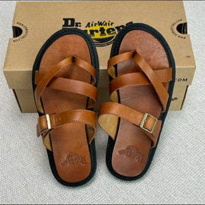 닥터마틴 캐시 오크컬러