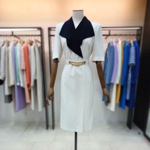 모조에스핀 고급 아이보리 정장원피스 오피스룩 러플 원피스