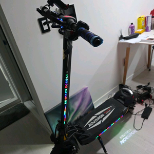 전동킥보드 듀얼트론 로보론 25년식 이미지