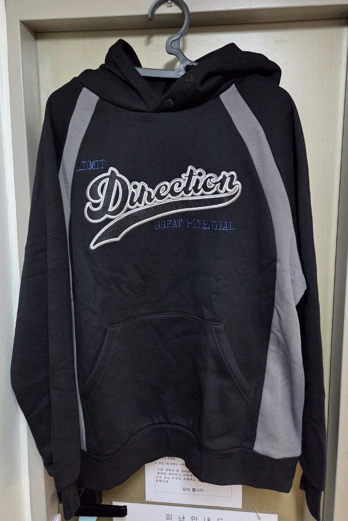 벙커버스터 기모 후드티--1