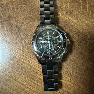 샤넬 세라믹 시계 검정색상 팝니다