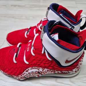 [A+급] 나이키 르브론 17 그래피티 레드