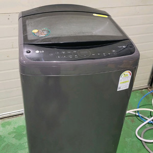 무료배송설치 2023년구매 LG 17kg 통돌이 세탁기 상태괜찮아요 작동잘돼요 2022,11제조.