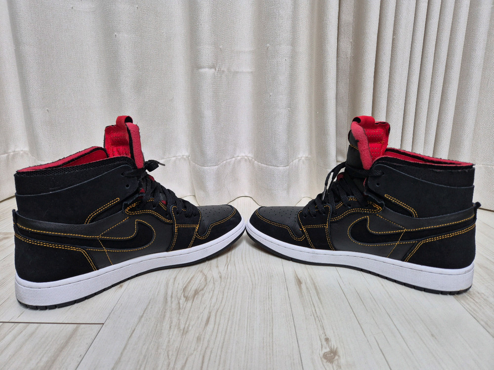 에어 조던 1 줌 에어 컴포트(Zoom Air CMFT) 칠레 레드(Chile Red) 모델--4