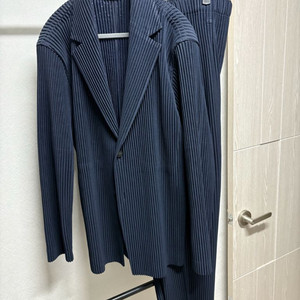 옴므플리세 셋업 네이비 3