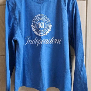 [최저가]지오다노 프린팅 자수 그래픽 디자인 긴팔티셔츠 - 블루