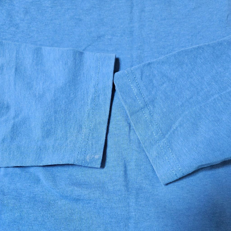 [최저가]지오다노 프린팅 자수 그래픽 디자인 긴팔티셔츠 - 블루--3