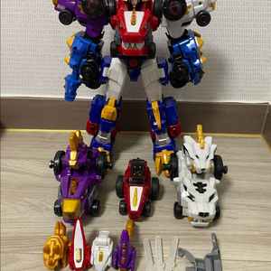 우체국택포) 다이노코어 디버스터 티라노,샤벨,스테고 3종 일괄판매