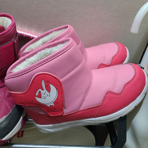 프로스펙스 아스트로 10회정도 착용한 겨울털부츠 180~190추천 이미지