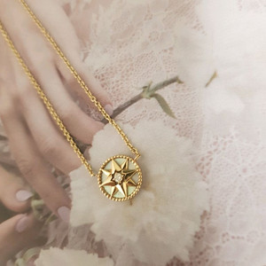 18k 트렌디 다이아 자개 목걸이