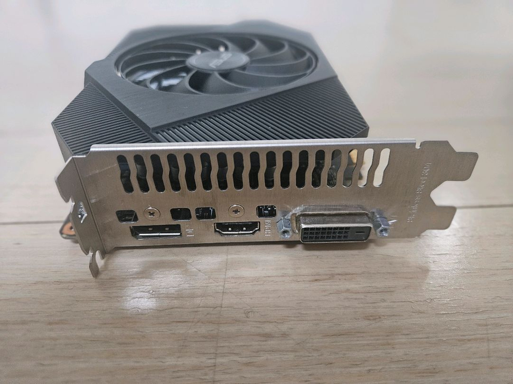 ASUS GTX 1650 O4GD6-P 이미지