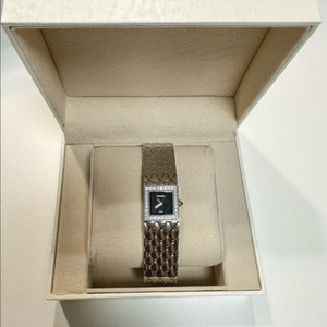 샤넬 마트리세 다이아시계