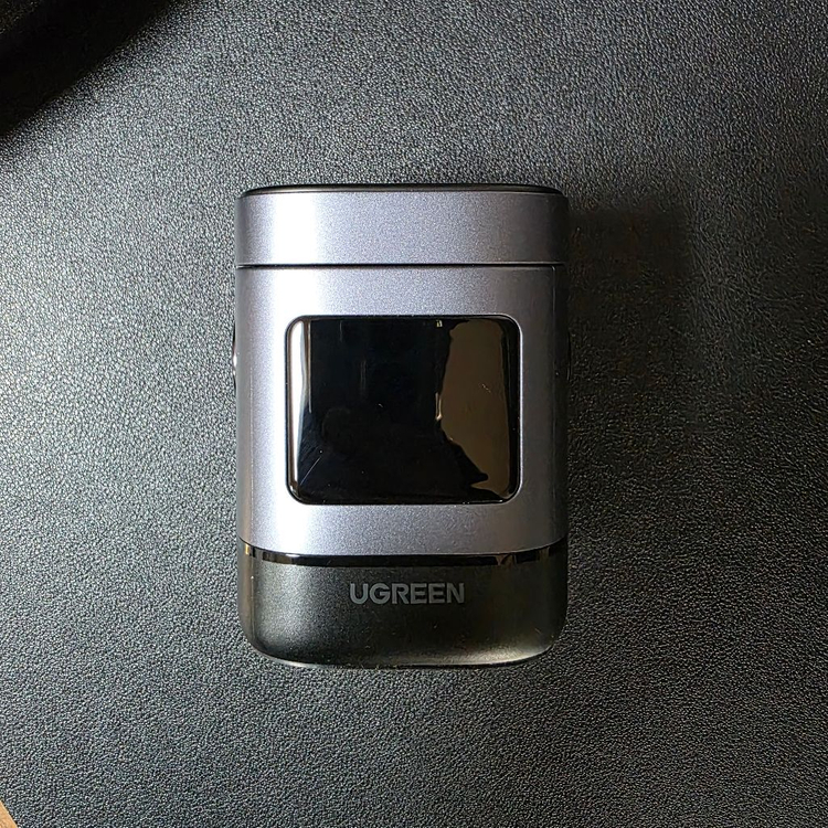 유그린 uno qi2 2in1 충전기--1