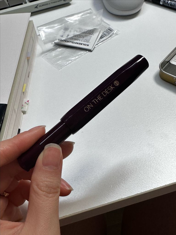 새상품) 카웨코 스포츠 온더데스크 한정판 와인 버건디 이미지