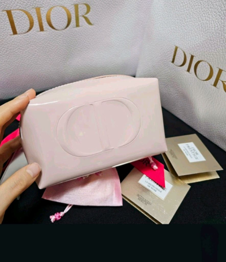 디올 뷰티 정품 에나멜 핑크 파우치--2
