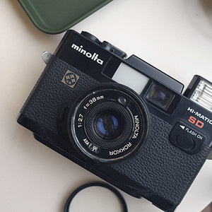 미놀타 하이매틱 SD 필름카메라(케이스포함)팝니다