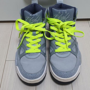 나이키 플라이트 13 미드 러닝화 농구화 운동화 판매(235)