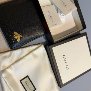 구찌 남자 카드지갑