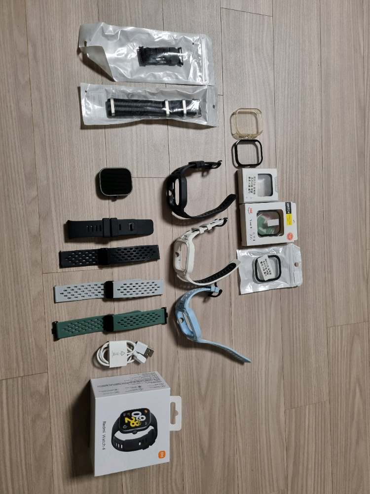 레드미워치4 블랙 풀박 + @ 판매합니다--8