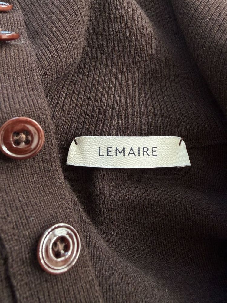 최종가> (LEMAIRE)르메르 버튼 피티드 가디건 S--3