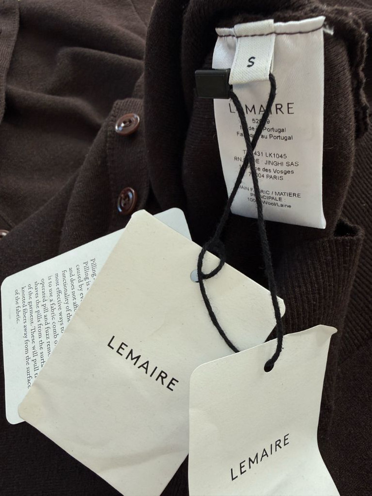 최종가> (LEMAIRE)르메르 버튼 피티드 가디건 S--5