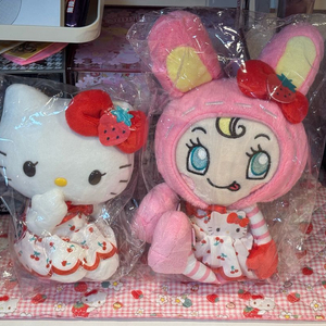 산리오 헬로키티 메조피아노 베리에짱 콜라보 마스코트 홀더 인형 키링 세트 이미지