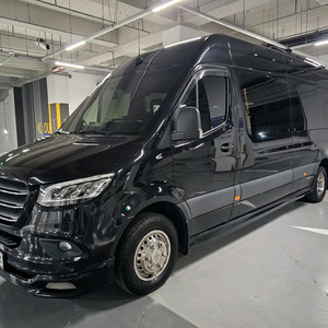 W907 벤츠 스프린터 519CDI 엑스트라 롱바디 15-16인승 에스모터스 출고차량