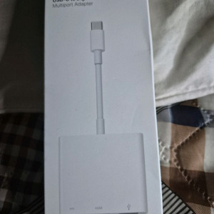 USB-C 멀티포트 AV 어댑터