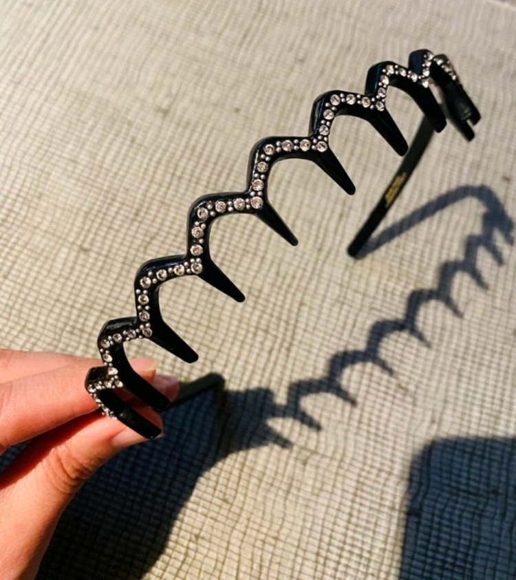 Made in Italy 헤어밴드. 머리띠. 레옹길로, 올리비에. 장폴클라리쎄.(음악회.파티. 연주회.무용. 등등)--1