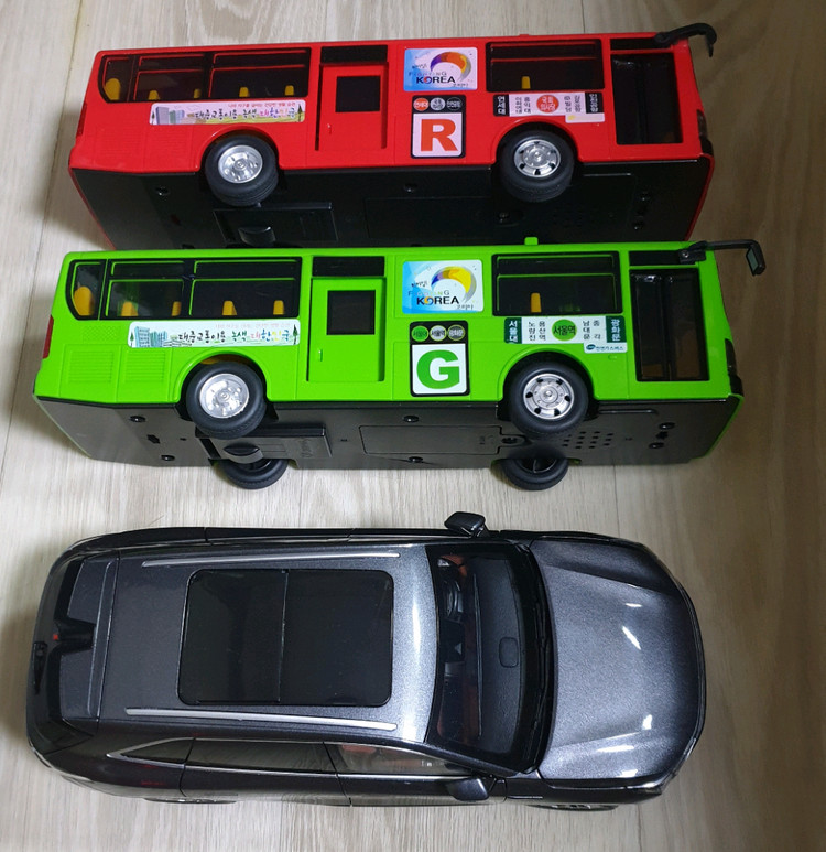 다이캐스트 CS75 PLUS 4세대 SUV. 버스2대--5