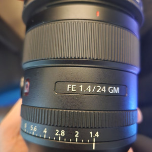FE 1.4/24 GM 렌즈 이사금 이미지