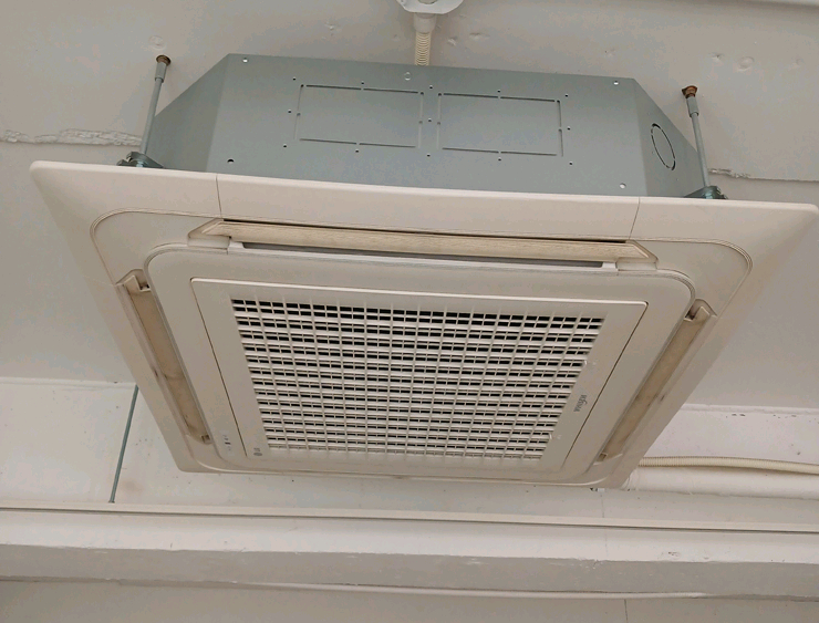 LG 휘센 천장형 시스템 에어컨 / 온풍기 중고 판매 (중구 대봉동) 이미지