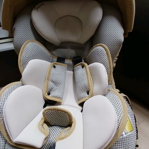 유아용 카시트 / 안전 의자 브라이택스 컨버터블 갤럭시 유아 / 어린이 카시트 + 이너시트 포함 새상품 팝니다 이미지