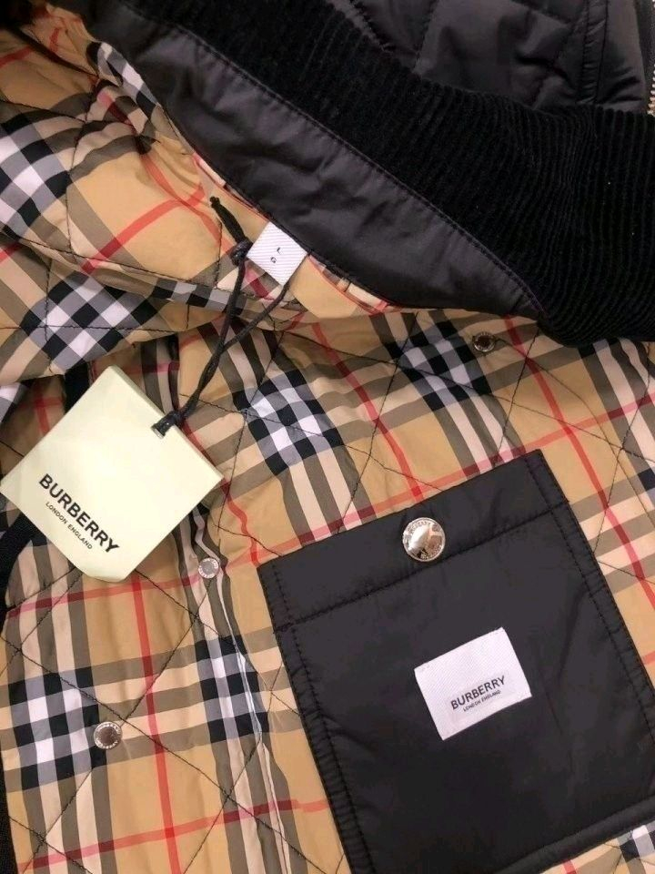 버버리 퀄팅 누빔 여성자켓--2