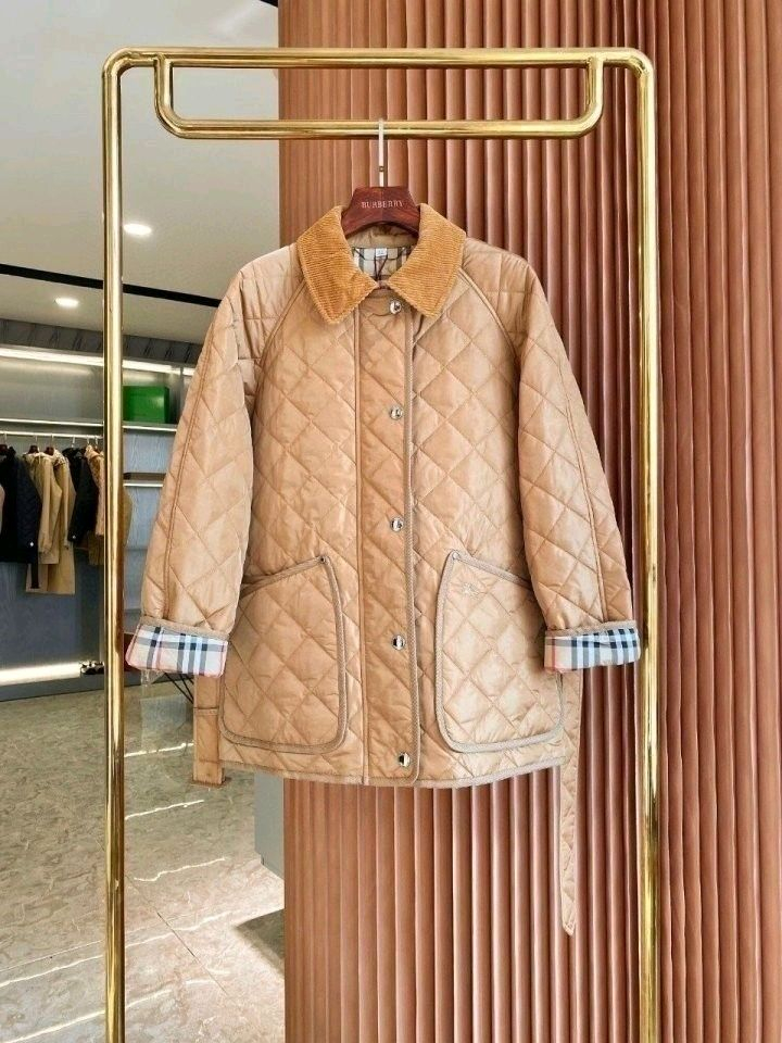 버버리 퀄팅 누빔 여성자켓--6