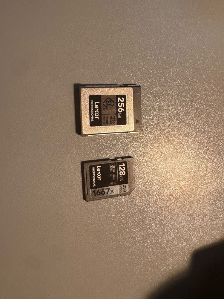 캐논 r6 mark3 DSLR 카메라 이미지