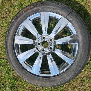 에쿠스 18인치 크롬 스페어휠 2개 개당 13만 이미지